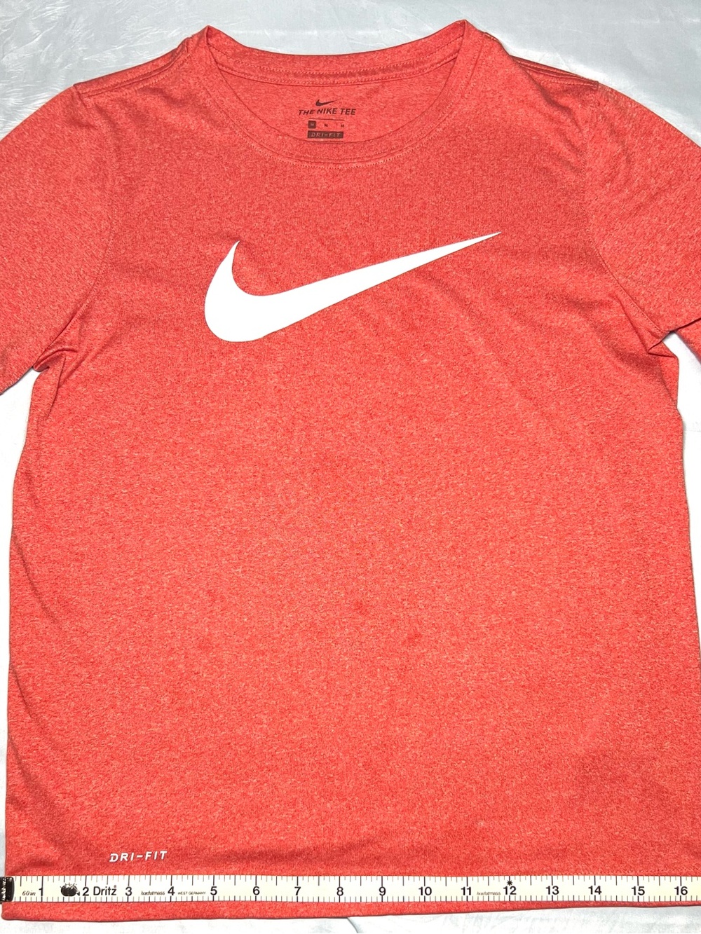 Nike Dri-FIT Red T-Shirt size medium